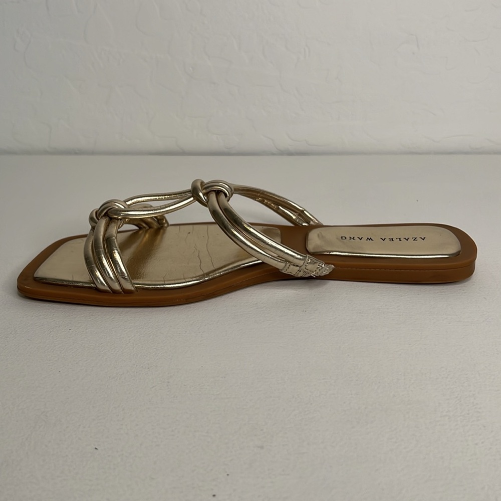 Azalea Wang Stetson Sandal In Gold size 39 - Picture 4 of 10
